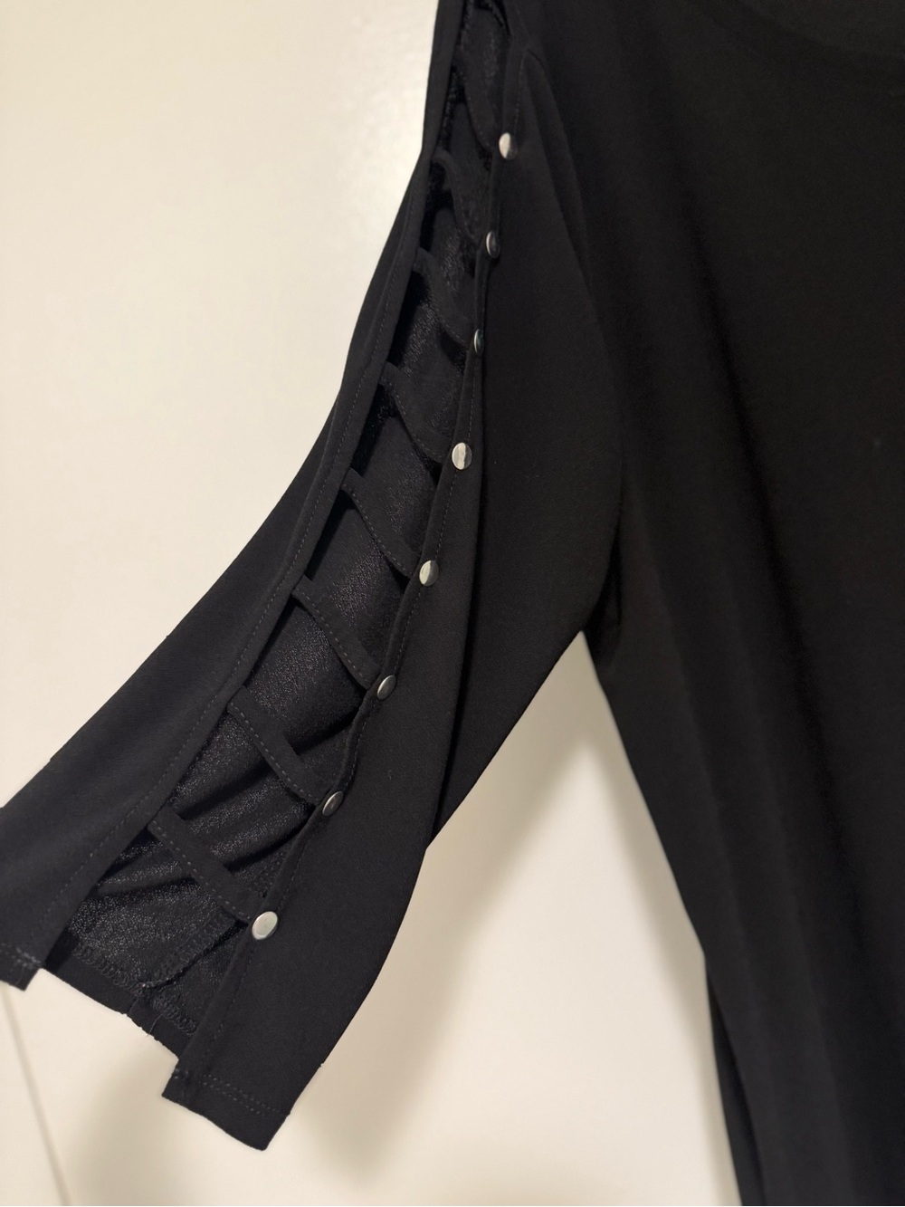 Scarlett Black Scoop-Neck Long Sleeve Top with Button Ladder Sleeves - Picture 2 of 5